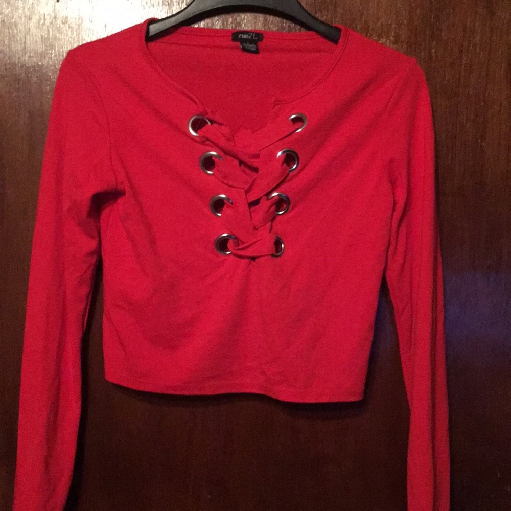 Long sleeve crop top